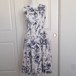 Eliza J Navy And Lilac Floral Sleeveless Dress Pockets Size 6